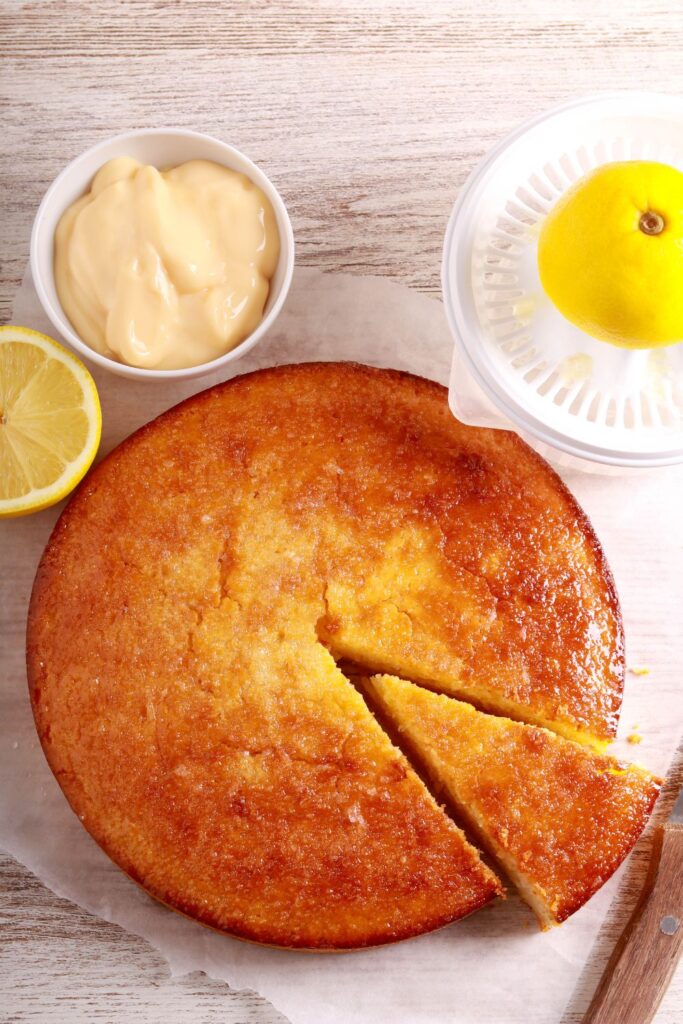 Nigella Almond And Lemon Cake