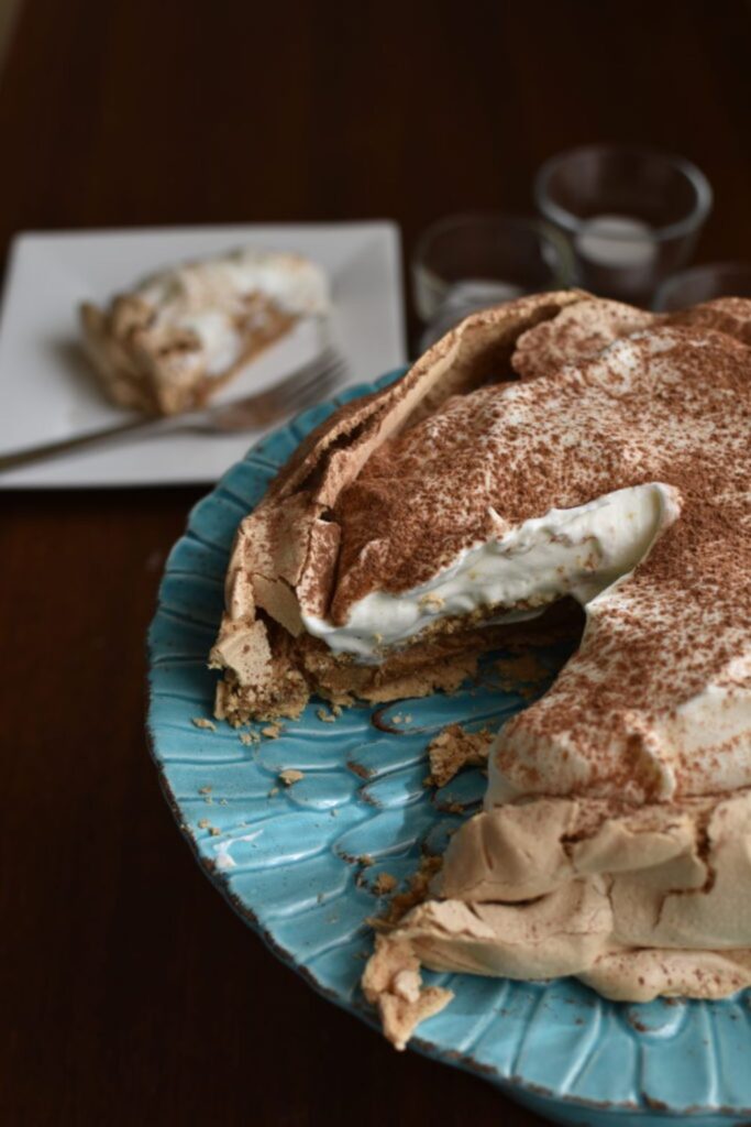 Nigella Cappuccino Pavlova