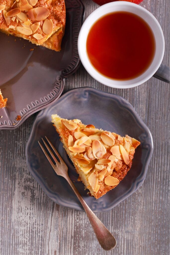 Nigella Apple And Almond Cake