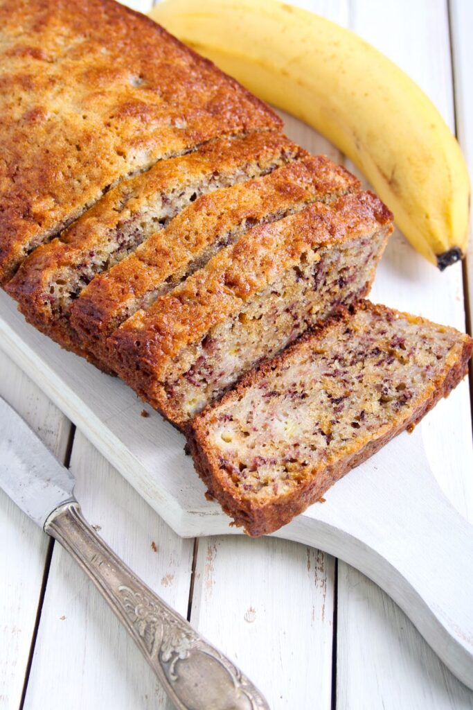 Nigella Banana And Date Cake