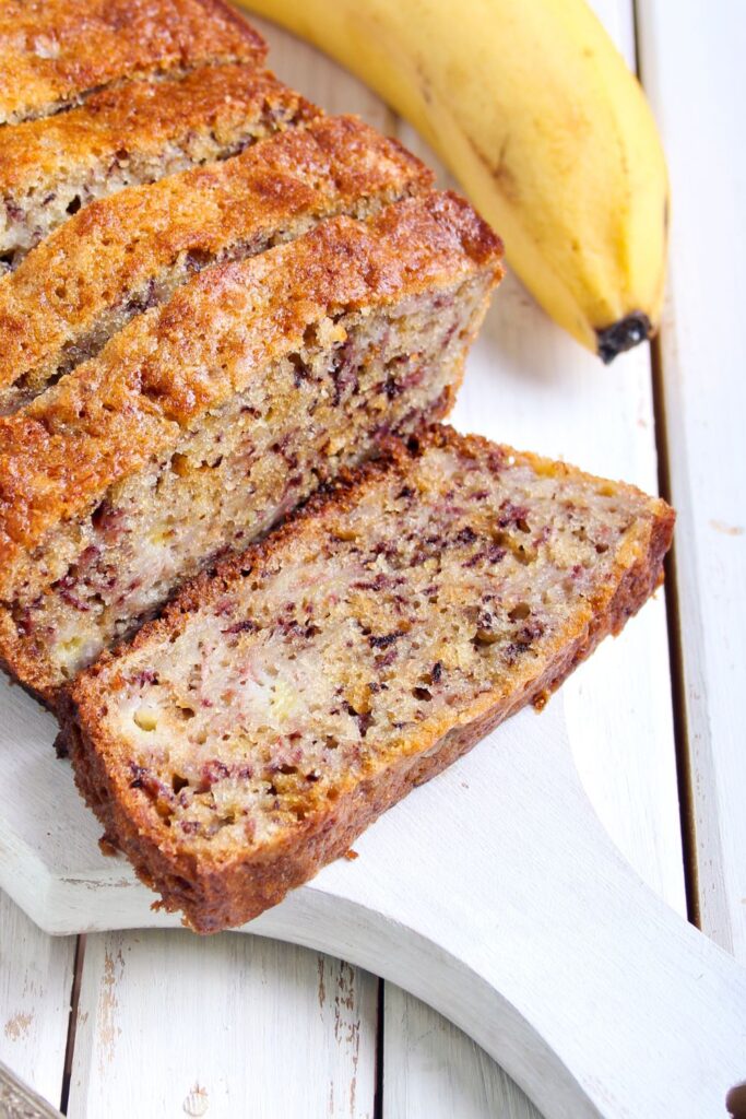 Nigella Banana And Date Cake