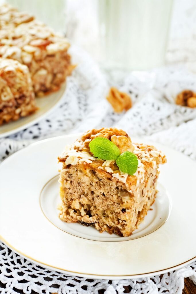 Nigella Date And Walnut Cake ​​Recipe ​