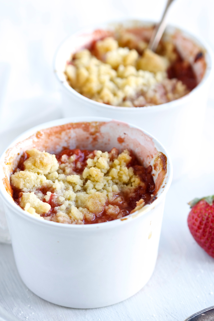 Nigella Strawberry Crumble ​Recipe