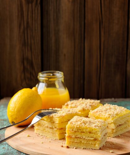 Nigella Lemon Curd Cake