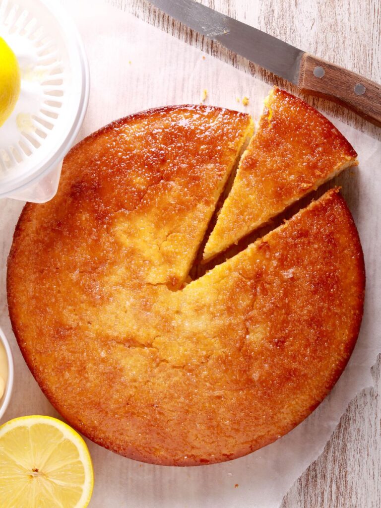 Nigella Almond And Lemon Cake