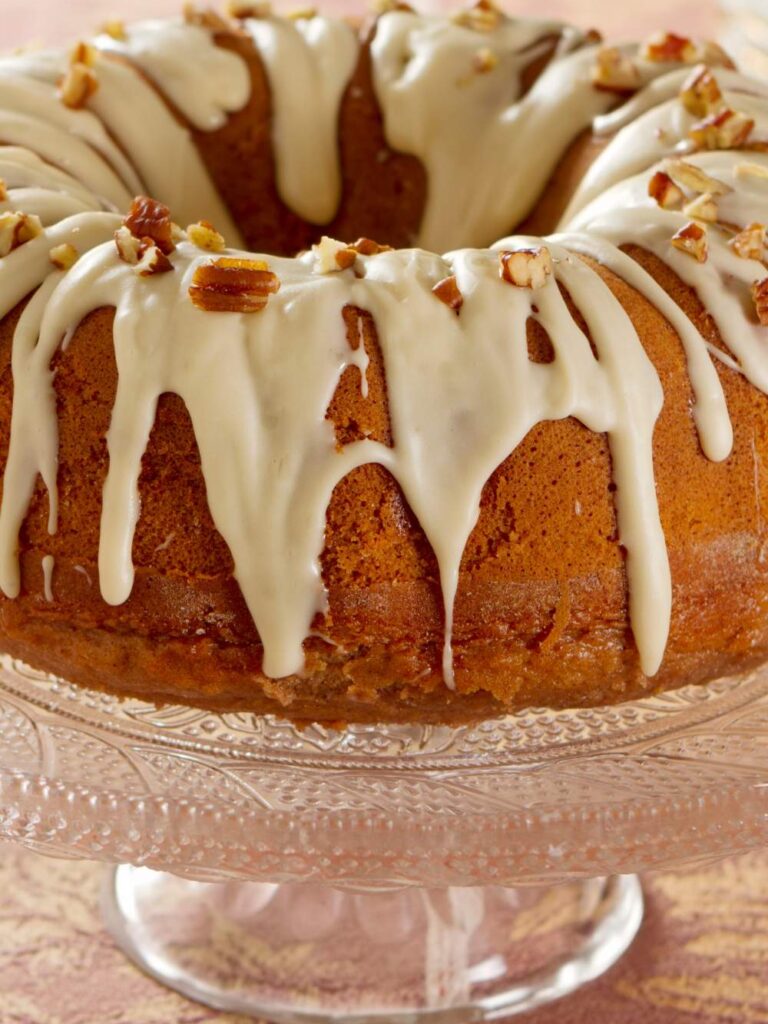 Nigella Amaretto Cake