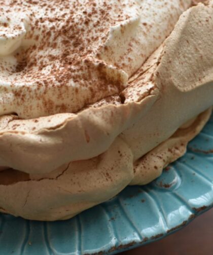 Nigella Cappuccino Pavlova