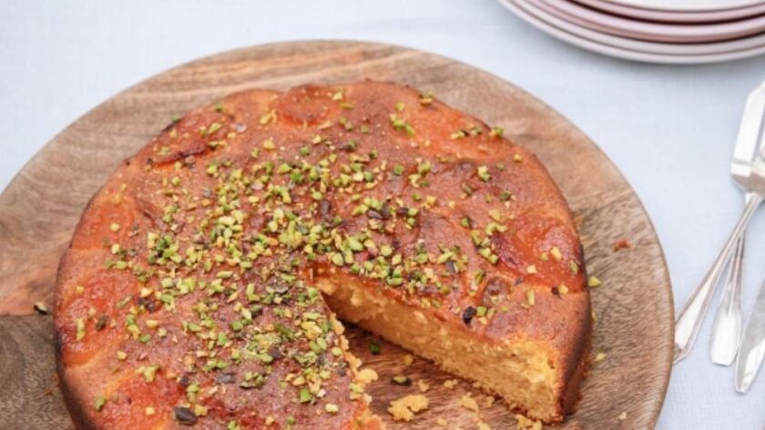 Nigella Apricot Almond Cake