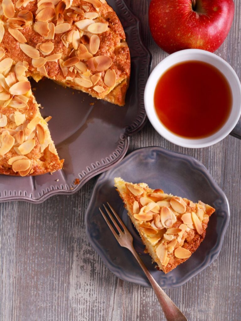 Nigella Apple and Almond Cake