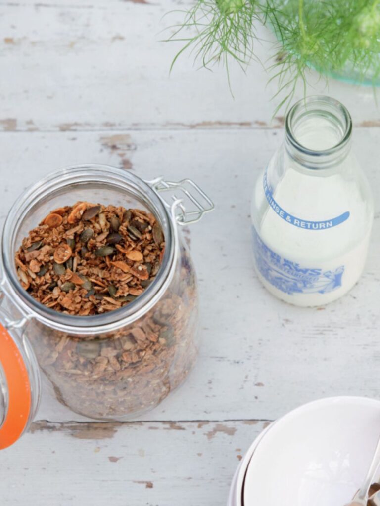 Nigella Granola