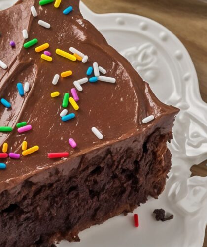 Nigella Sour Cream​ Chocolate Cake ​​​Recipe ​