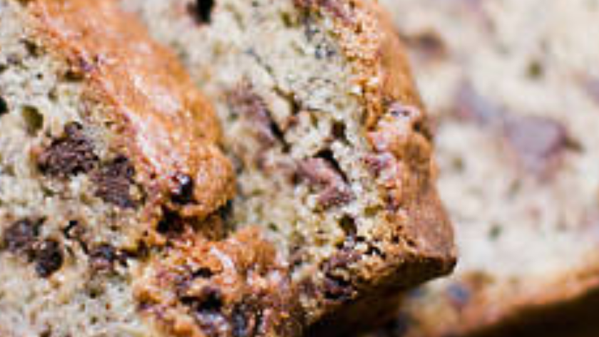 nigella banana and chocolate chip cake ​