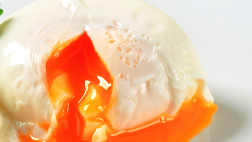 Nigella Poached Eggs​ Recipe